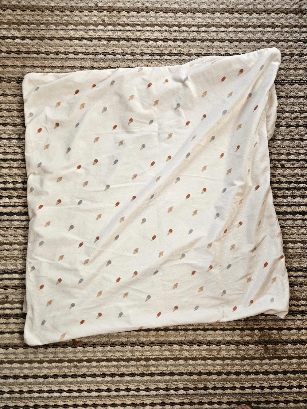 Saranoni Hooded Baby Towel